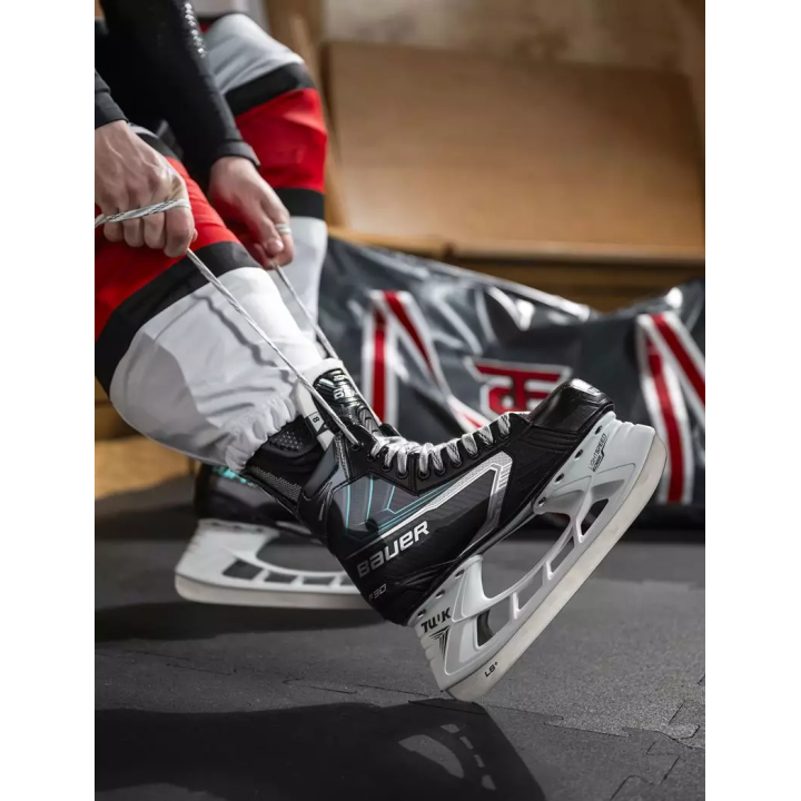 Patins Bauer Supreme F30 S26