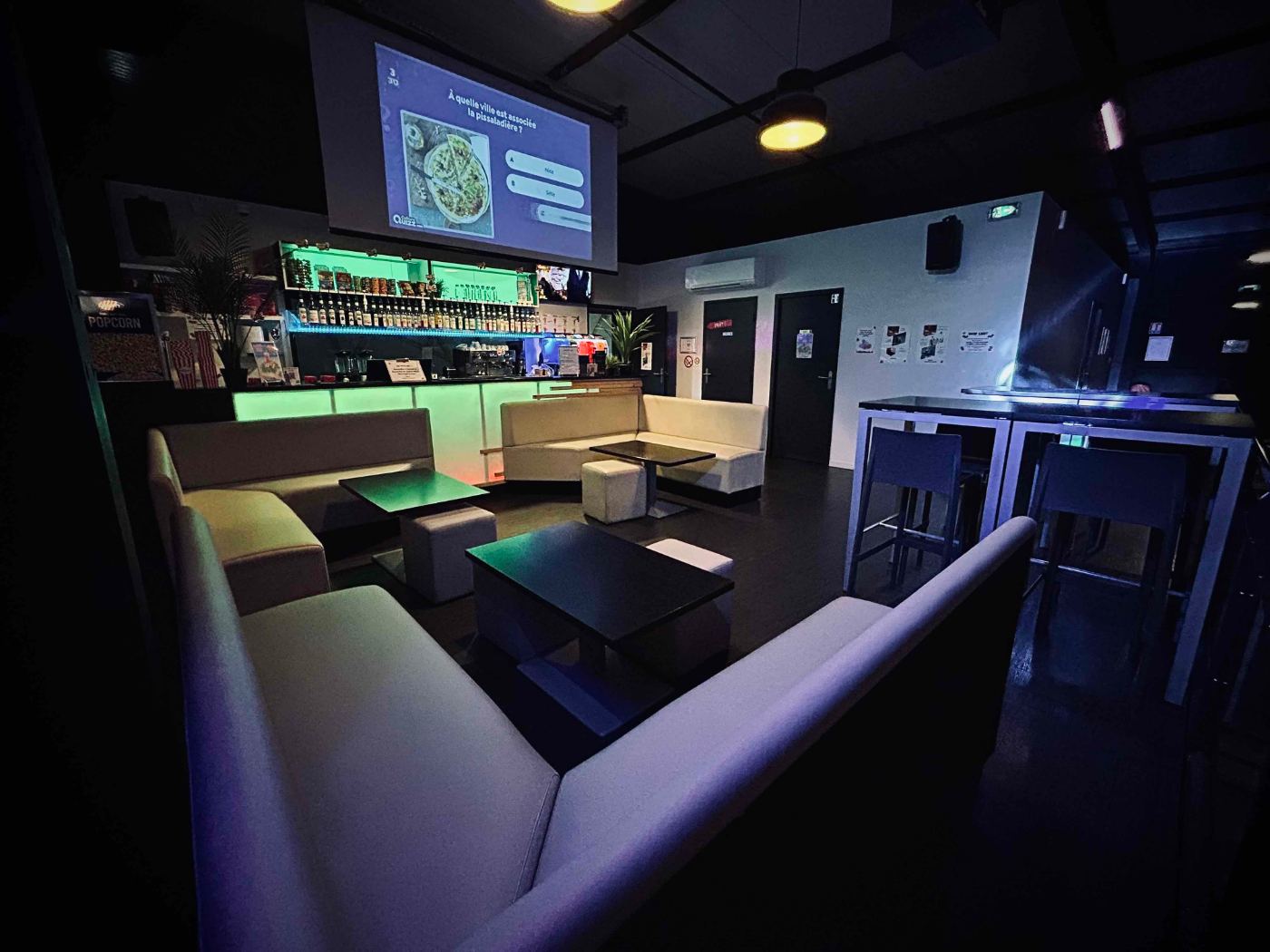 Le bar du Jump Park